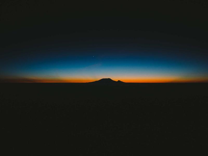 愤怒的小鸟情人节版：那年夏天，我们射出的不只是愤怒，还有粉红色的爱